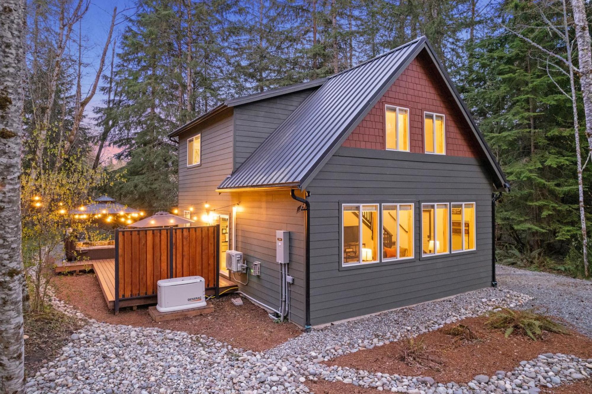Вилла Hikers Haven With Hot Tub - Near Mt Rainier! Эшфорд Экстерьер фото